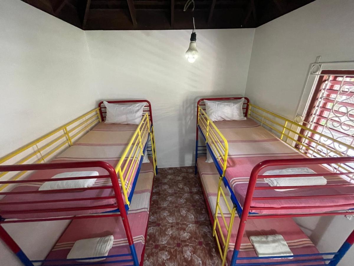 The Lodge @ Peaceful Palms Teluk Montego Bagian luar foto