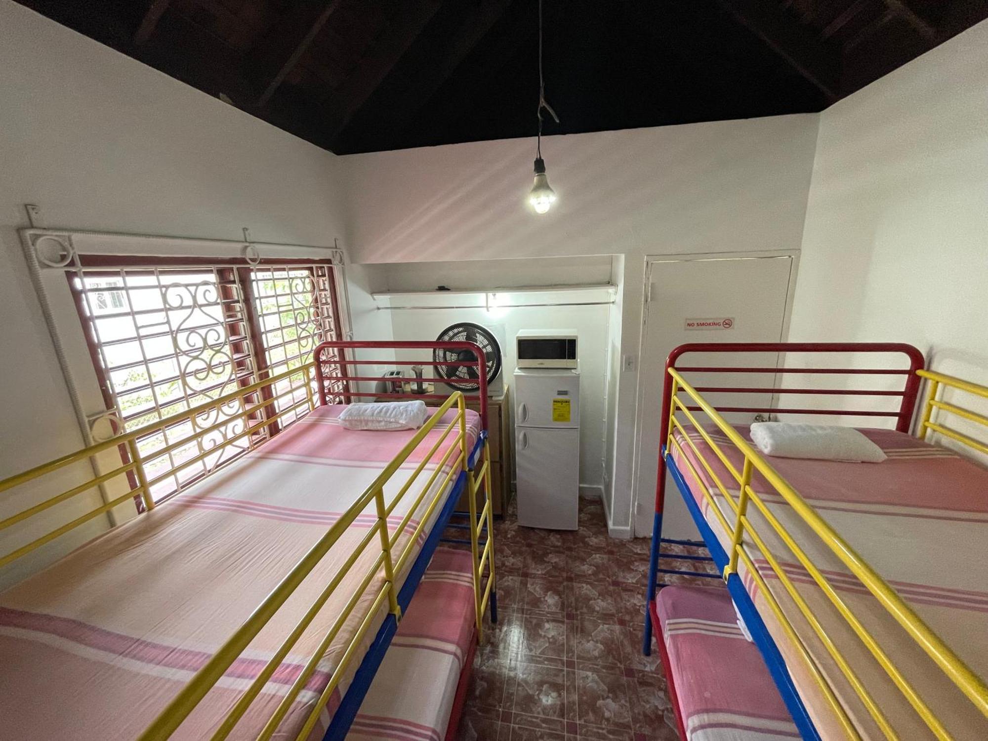 The Lodge @ Peaceful Palms Teluk Montego Bagian luar foto